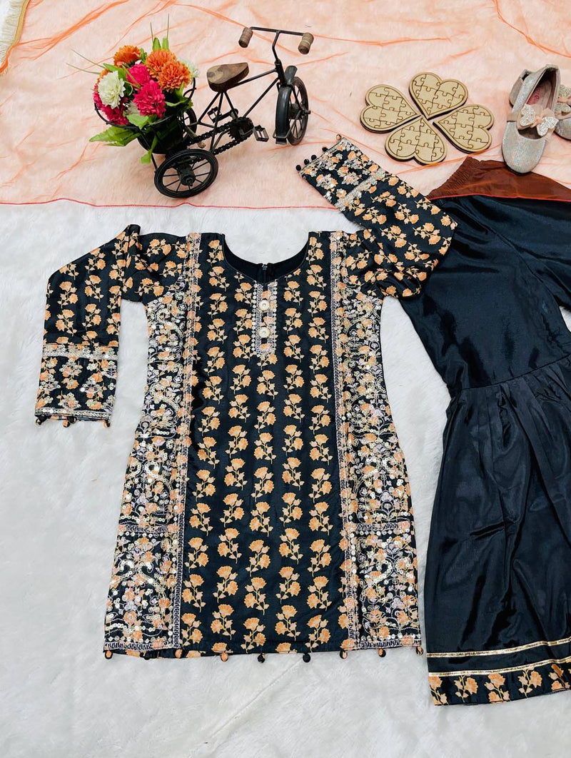 TRENDING TOP WITH SHARARAA AND DUPATTAA OC-204