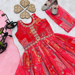 New Designer Heavy Fox Georgette Embroidered Siqunce Work Gownn OC-159