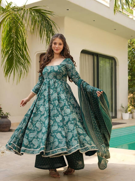 Charvi's Anarkali Suit Set