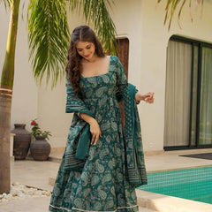 Charvi's Anarkali Suit Set