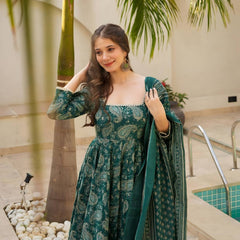 Charvi's Anarkali Suit Set