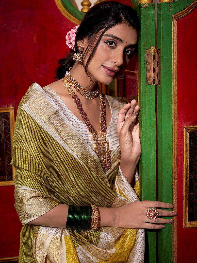 Green Color Zari Weaving Work Jacquard Chex South Saree