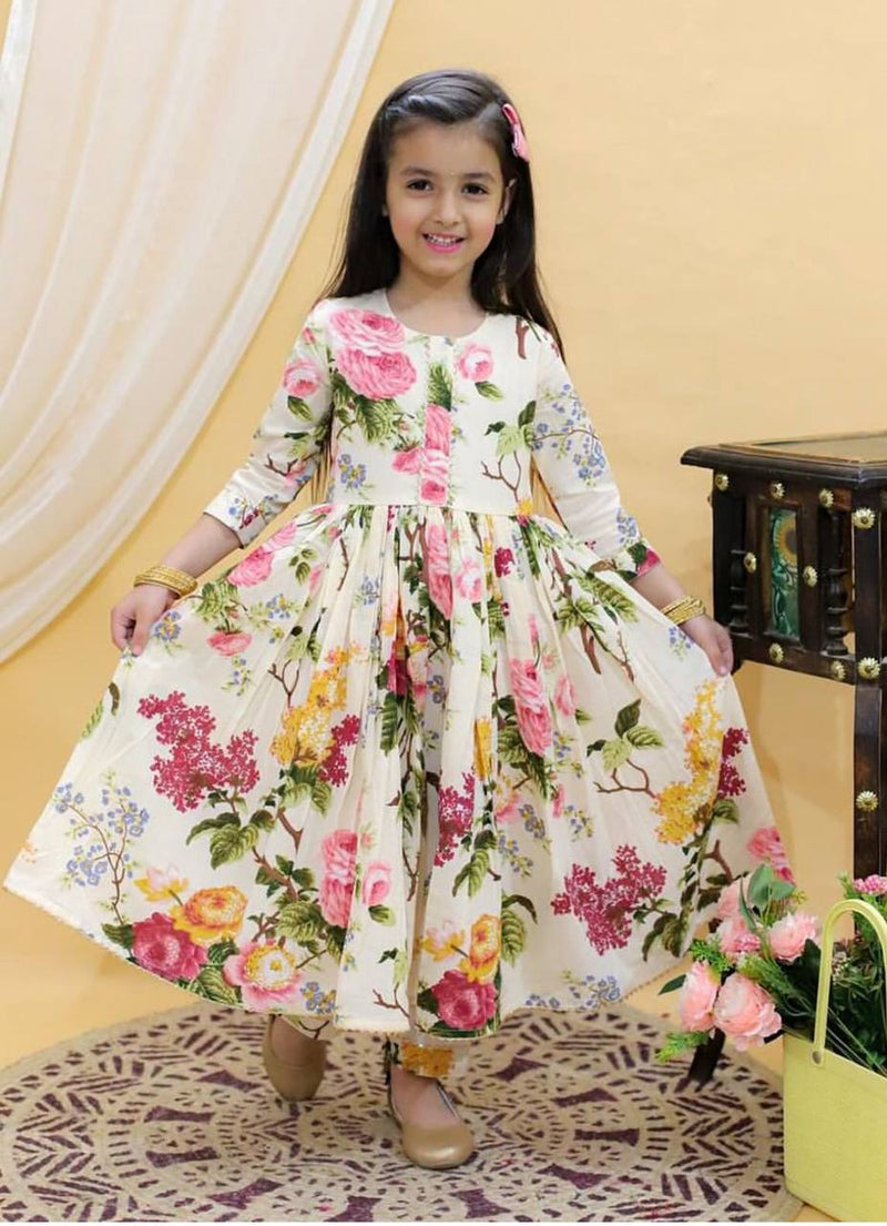 Presenting New Designer Heavy Fox Georgettee Gownn With Digital Print work Ready To Wear Collection OC-180