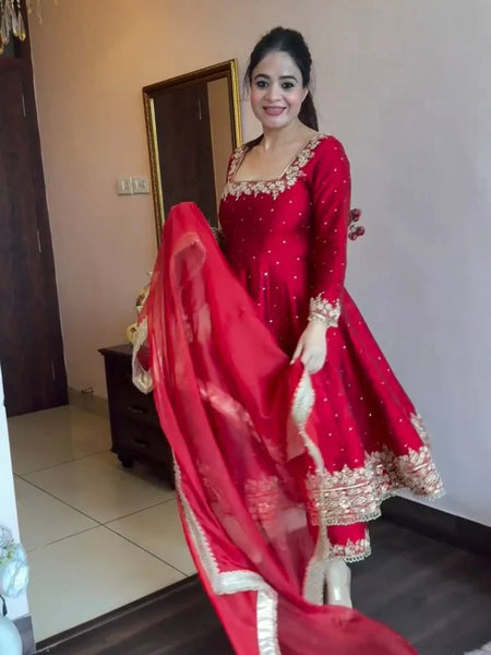 Prachi's' Red Havy Vichitra Royal Elegant Suit Set