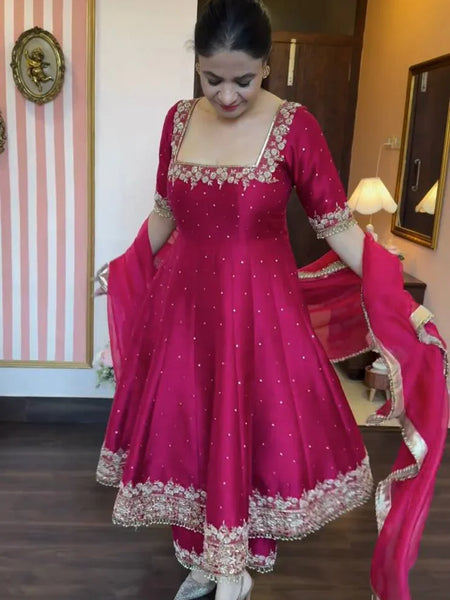 Prachi Pink Premium Vichitra Royal Elegant Suit Set
