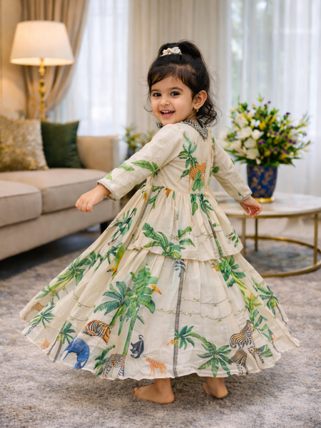 HEAVY CHINON SILK GOWNN AND KOTI SET WITH DIGITAL PRINT WORK OC-183