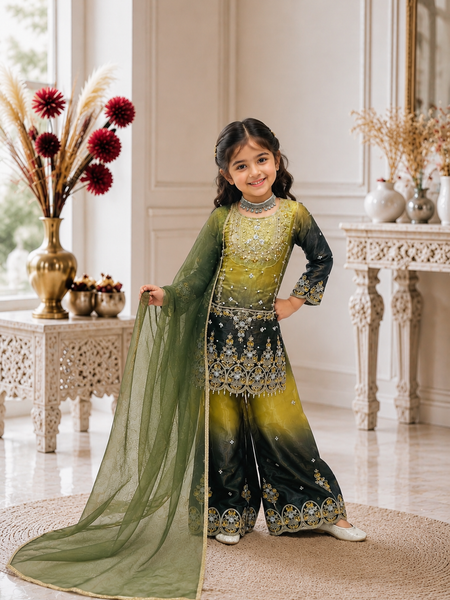 Trending Launching New Đěsigner Party Wear Look Top Palazzo& Dupatta Set