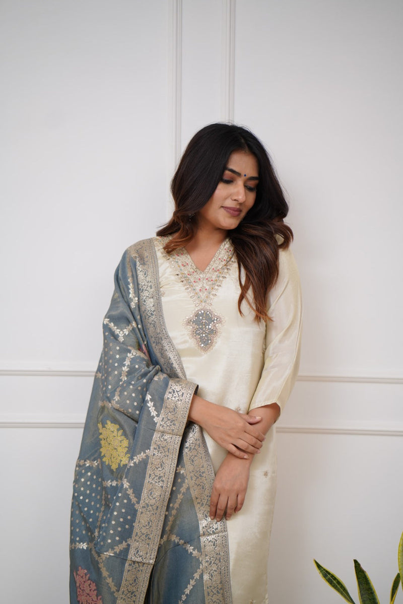 Embroidered Chanderi Silk Kurta Set – Pure Elegance in Every Thread– by QueenVastra