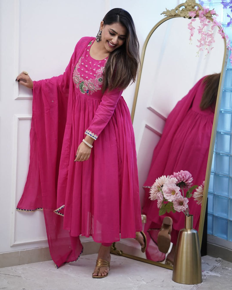 Chanderi Silk Kurta Set with Dupatta– by QueenVastra