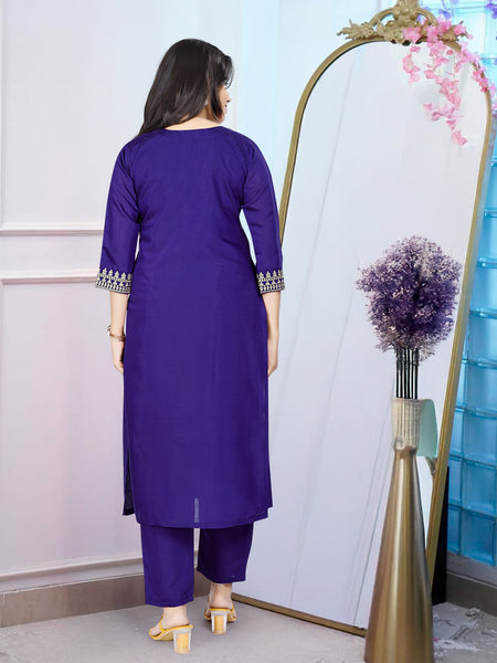 Noor – Embroidered Gown Set in Chanderi– by QueenVastra