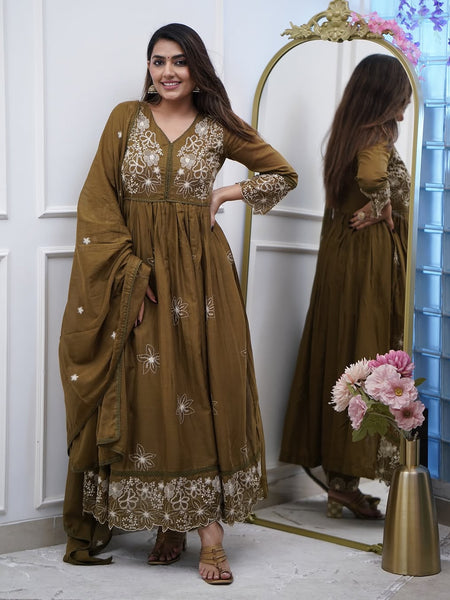 Chic Cotton Silk Embroidered Kurti Set with Chanderi Cotton Dupatta– by QueenVastra