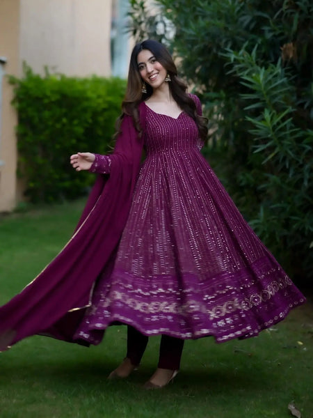 Navya purple embroidered suit set 6039