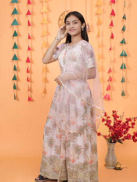 New Designer Heavy Fox Georgettee Gownn OC-152 Cream