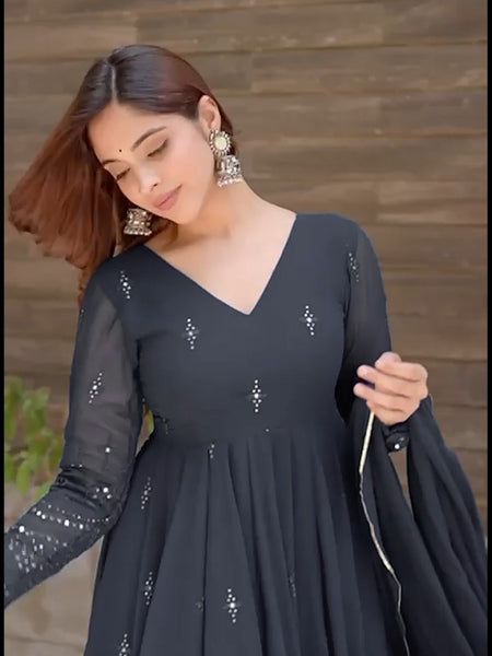 WHISPERING BREEZE  SUIT SET - 107 BLACK