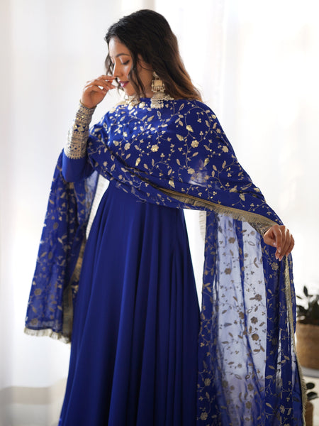 PRANAVI ANARKALI DUPATTA SET