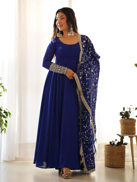 PRANAVI ANARKALI DUPATTA SET