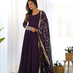 Malini's Beutifull Fancy Anarkali Suit Set