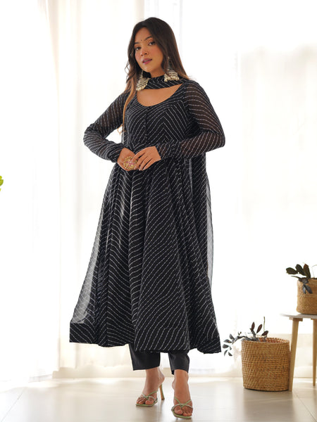 PURE SOFT FOX GEORGETTE LAHERIYA PRINT DKB-264-Black