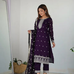 PURPLE COLOR PREMIUM QUALITY SUIT SET DT -273
