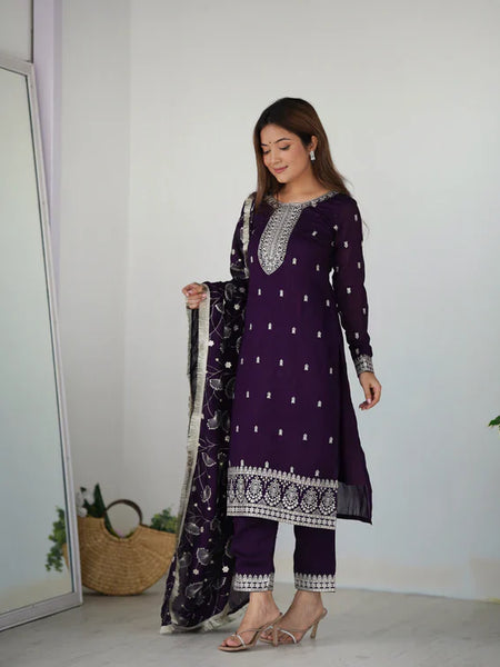 PURPLE COLOR PREMIUM QUALITY SUIT SET DT -273