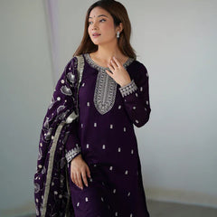 PURPLE COLOR PREMIUM QUALITY SUIT SET DT -273