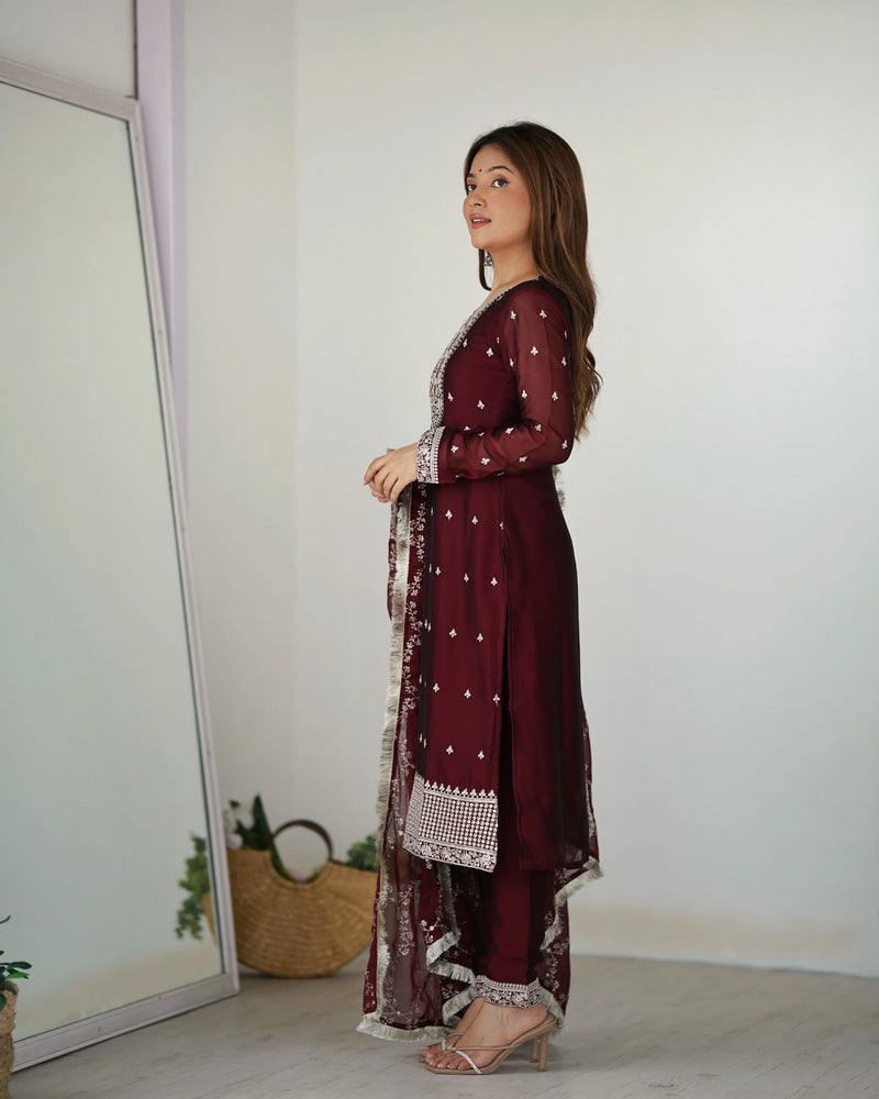 MAROON COLOR PREMIUM QUALITY SUIT SET DT -273