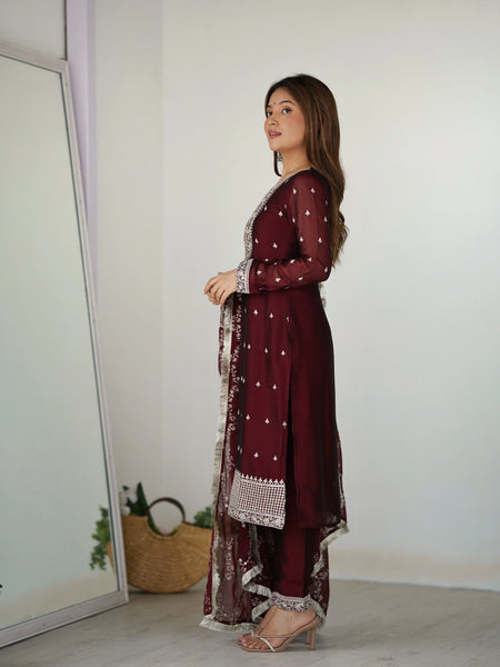 MAROON COLOR PREMIUM QUALITY SUIT SET DT -273