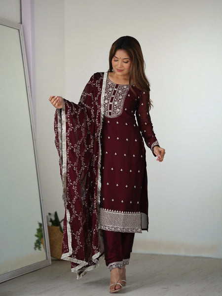 MAROON COLOR PREMIUM QUALITY SUIT SET DT -273