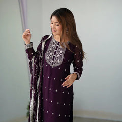 WINE COLOR PREMIUM QUALITY SUIT SET DT -273