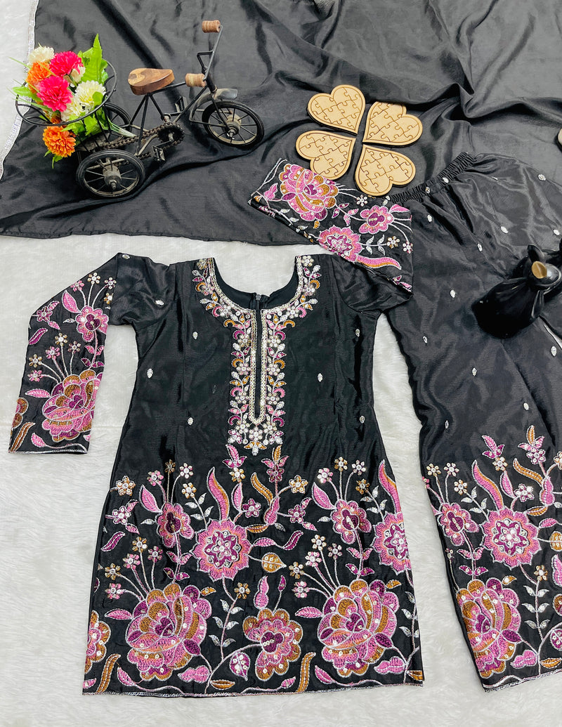 TRENDING TOP WITH SHARARA AND DUPATTA SET READY TO WEAR COLLECTION OC-212