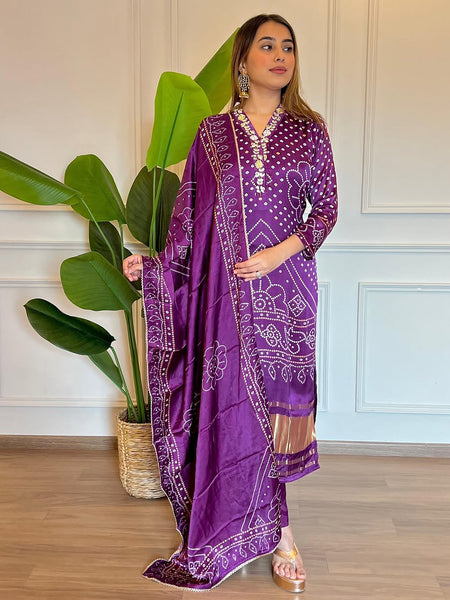 The 2025 Edit: A Kurti-Dupatta Set– by QueenVastra