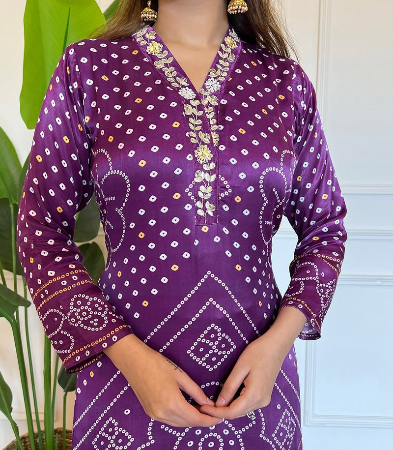 The 2025 Edit: A Kurti-Dupatta Set– by QueenVastra