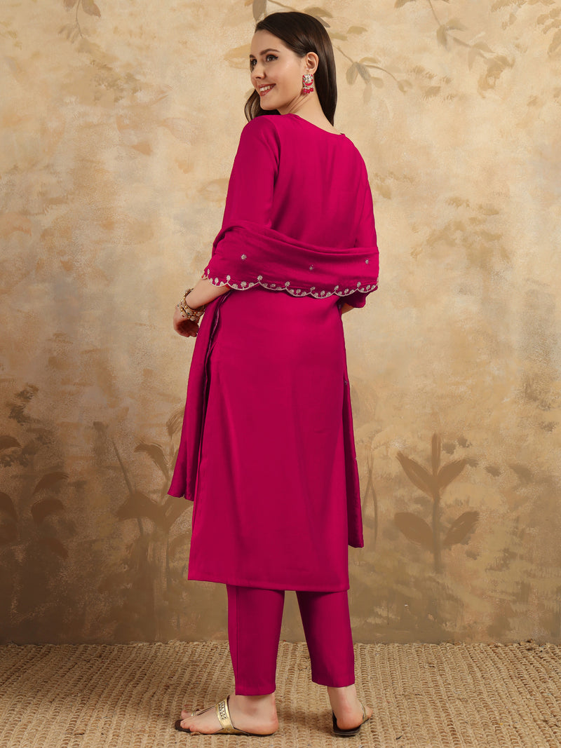 Women ethnic dress kurta set with attatched dupatta