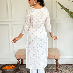 Women's Jacquard Viscose Embroidered Straight Kurta with Pant Dupatta SetsWomen's Jacquard Viscose Embroidered Straight Kurta with Pant Dupatta Sets