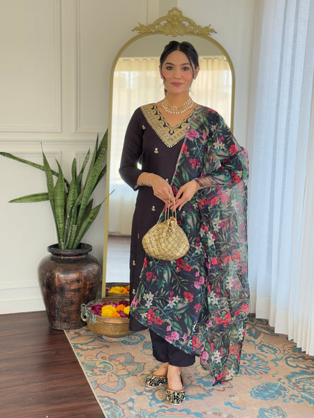 Women's Designer Party Wear Pure Soft Viscose Slub Kurti Pent Set with Dupatta