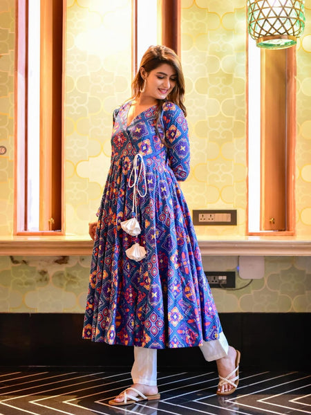 RAYON GOWN KURTA AND PENT SET AC-7009