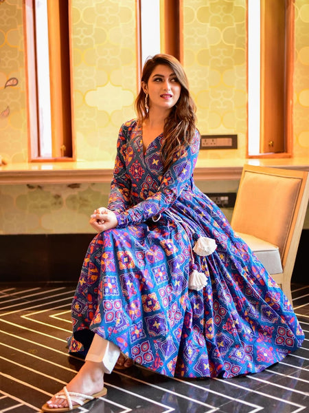 RAYON GOWN KURTA AND PENT SET AC-7009