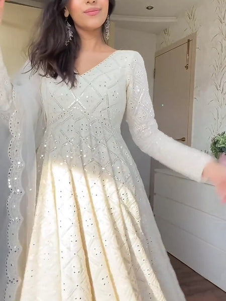 Aniska's Lakhnawi Premium Anarkali Suit Set