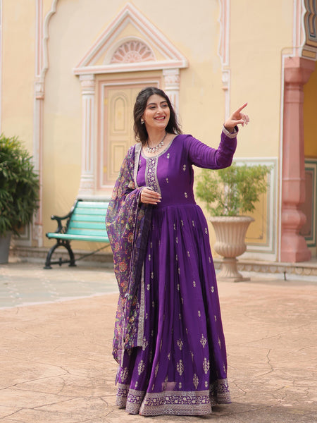 Akruti's Premium Gown With Dupatta
