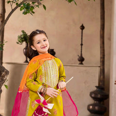 TRENDING  TOP WITH SHARARA AND DUPATTA SET OC- 217