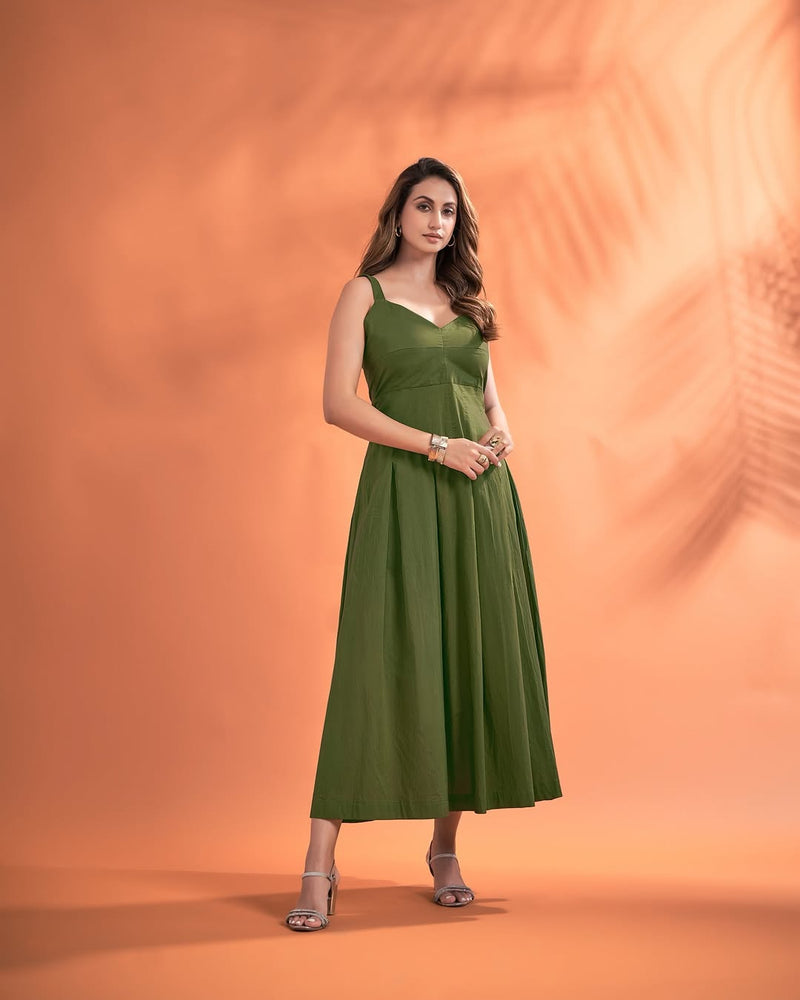 Women’s Solid Strappy Midi Dress – Elegant Fit & Flare Sleeveless Dress