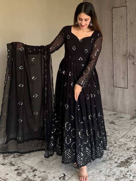 Kajal's Black Embroidered Anarkali Suit