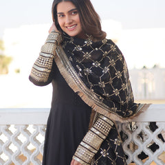 Keshavi'S Black Coloured Gown