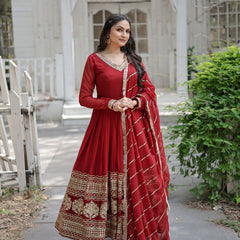Sandhiya Premium Quality Anarkali Suit Set