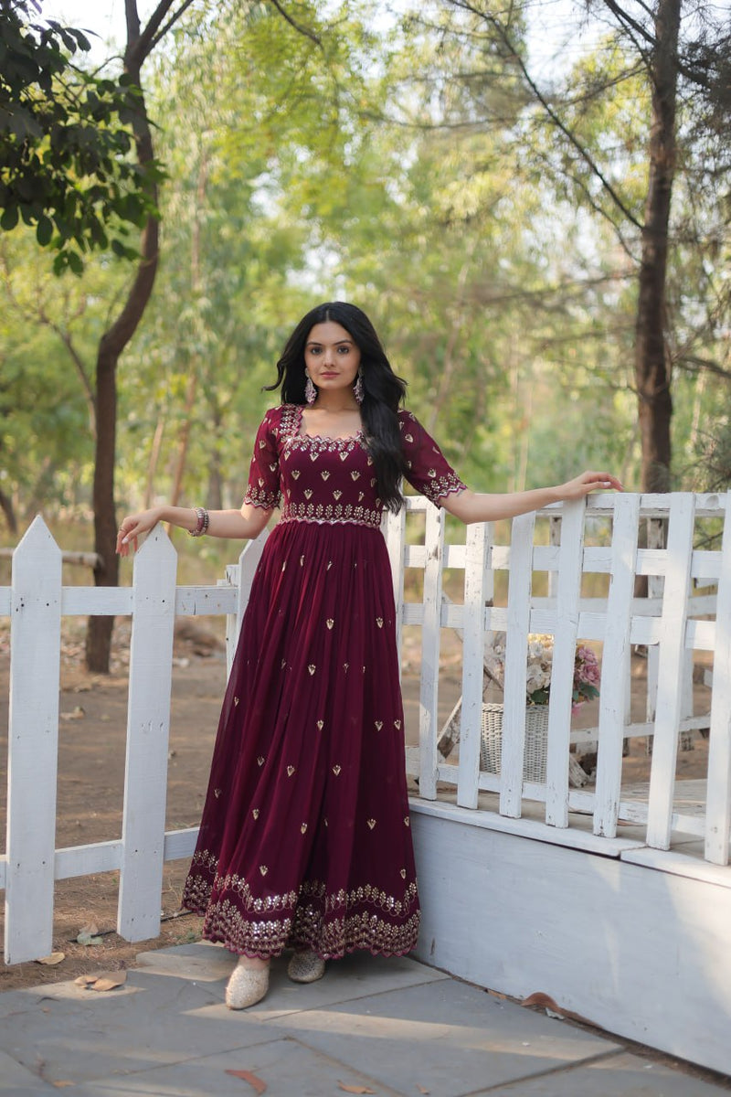 PREMIUM DESIGNER READYMADE GOWN KA-1111