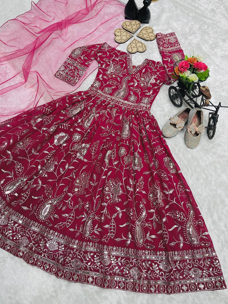Launching New Collection Beautifull Kids Gownn Set OC-206