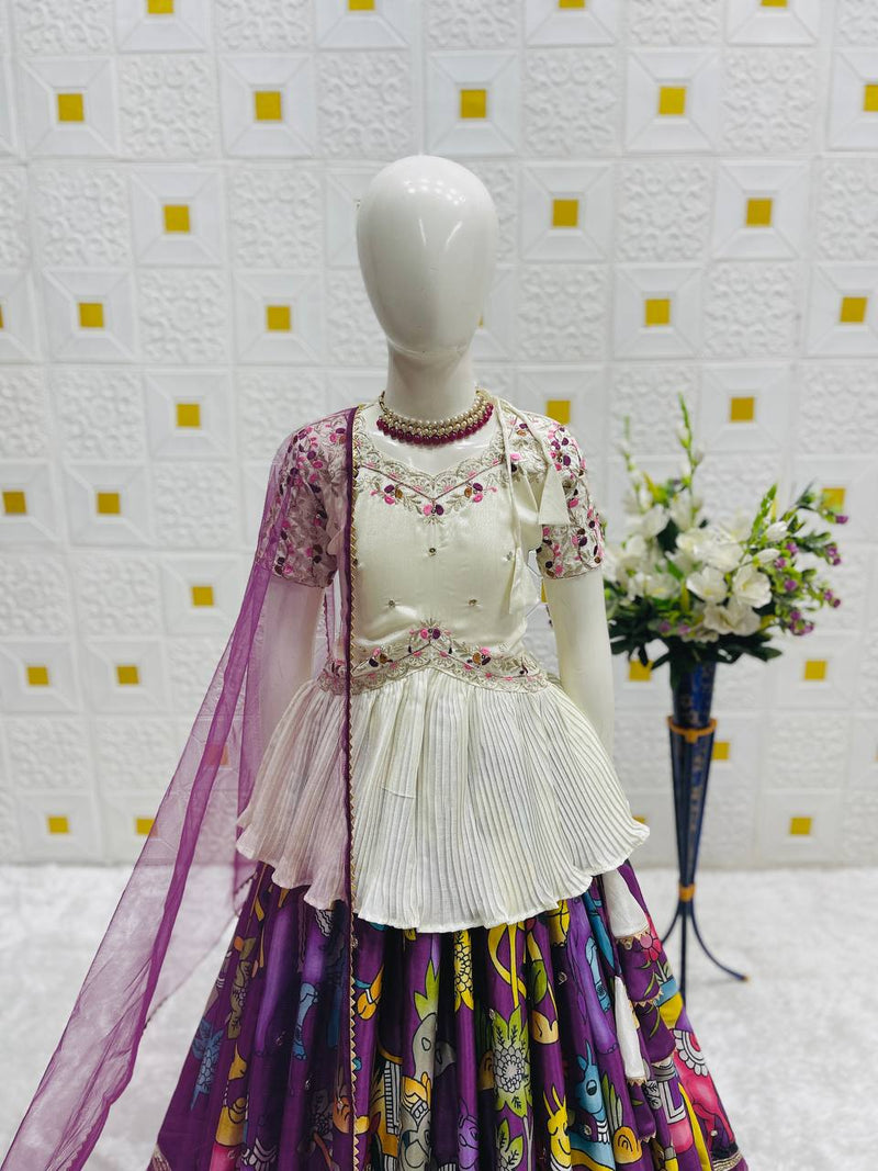 NEW DESIGNER  LAHENGA SET FULLY STTICHED OC-208 Bit