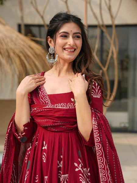 Pavitra's Pure Cotton Anarkali Suit Set