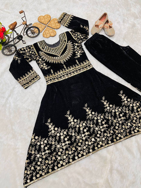 Winter Collection Beautiful Heavy Embroidery Siqunce Work Gownn-Pent OC-190