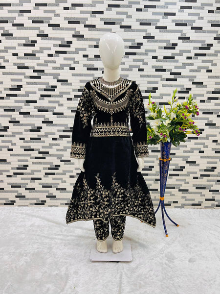 Winter Collection Beautiful Heavy Embroidery Siqunce Work Gownn-Pent OC-190